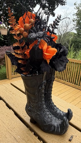 Black witch witches boots - black,