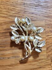 Beautiful Hollywood Brooch