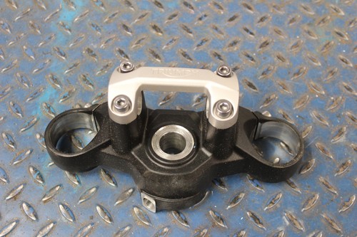 Triumph trident 660 - top, upper