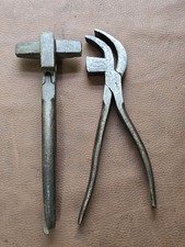 R Timmins & Sons Cobblers  Tool And Leatherworkers Saddlers Stretching Pliers