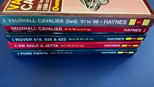 Various haynes car manuals - car,