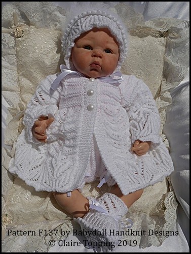 Baby reborn doll - baby, knitting