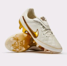 Nike Tiempo Legend Ronaldinho