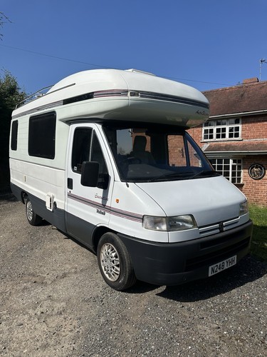 1995 auto sleeper berth - 4,
