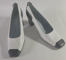 Van Dal Hannah Monochrome