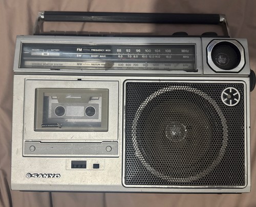 Sanyo m2563lg vintage - sanyo,