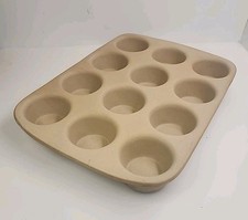 Pampered Chef Stoneware Muffin
