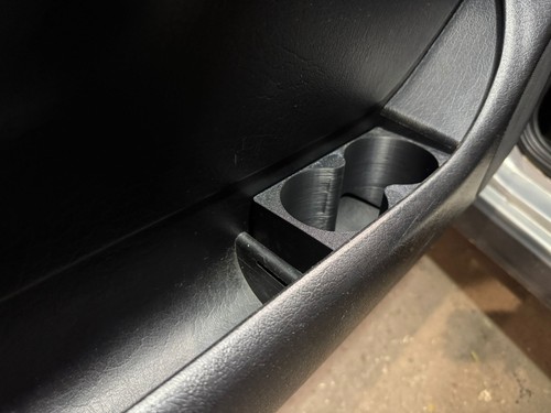 Cup holder door - , insert