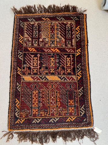 Hand knotted persian style - hand,