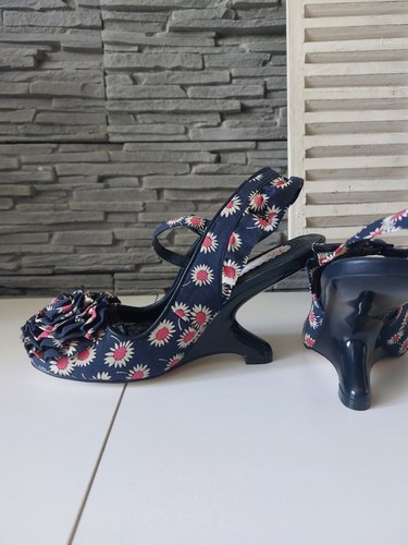 Rare irregular choice floral - irregular,