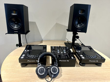 Pro DJ Setup - Pioneer DJM-450 + 2x XDJ-700 + ATH-M50X + Adam Speakers w Stands