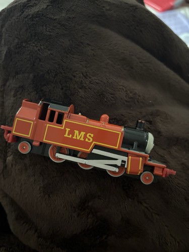 Ertl thomas the tank engine - thomas,