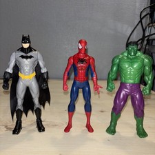 Marvel / DC Comics Action