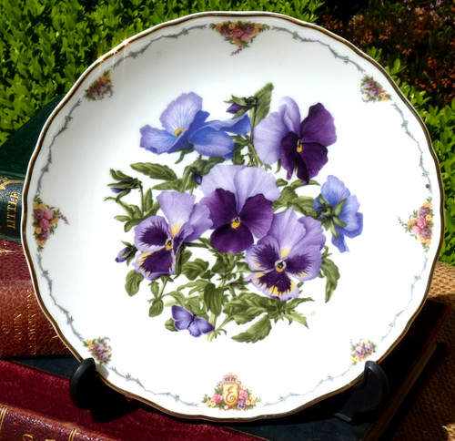 Royal albert china plate - royal,