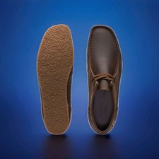 Clarks shacre run - run, beeswax