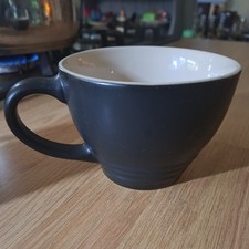 Le Creuset Grand Cappuccino / Tea / Coffee Cup Mug 400ml Black 