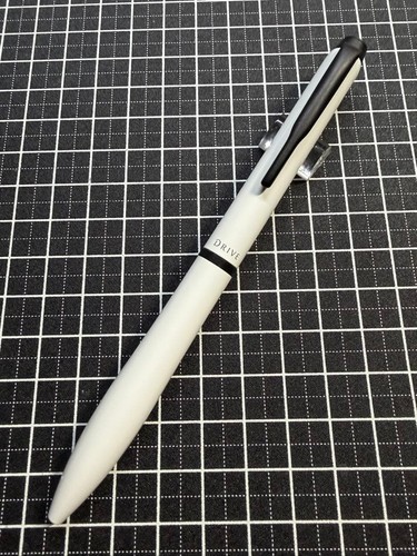 Pilot acro drive - pilot, pen