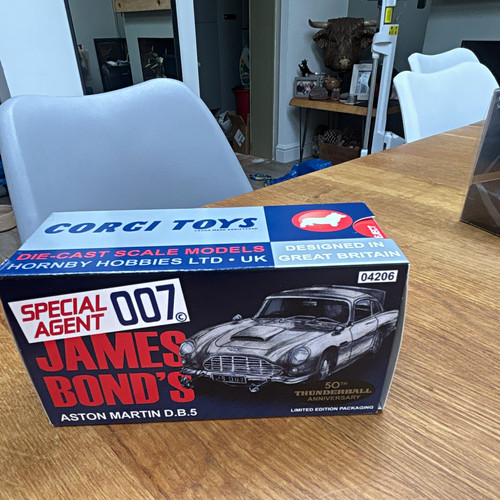 Corgi special agent 007 aston - agent,