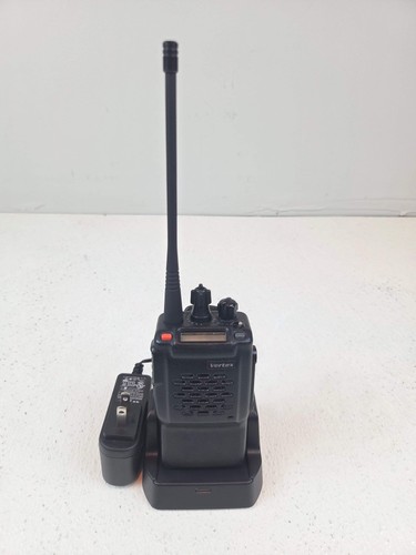 Vertex portable 800 - portable, uhf