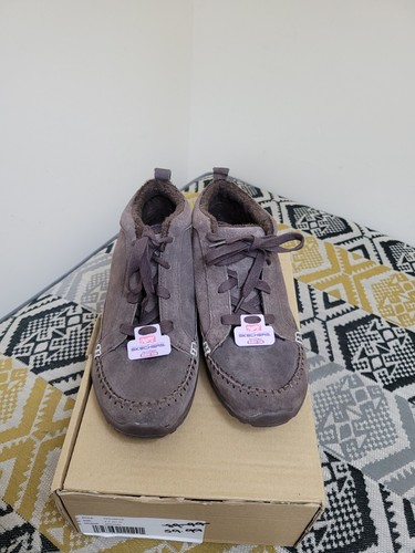 Bnib skechers relaxed fit - -,