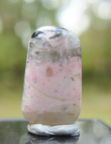Tugtupite stone crystal - stone,
