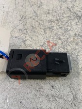 PEUGEOT 208 PURETECH ALLURE MK2 (PL21E) 2019-2023 USB-C Port Socket  98313506DX