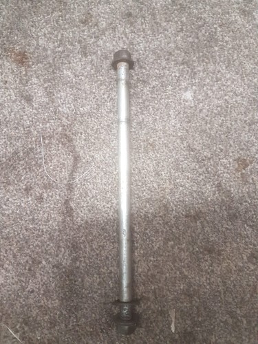 Yamaha sr125 swing arm bolt - yamaha,