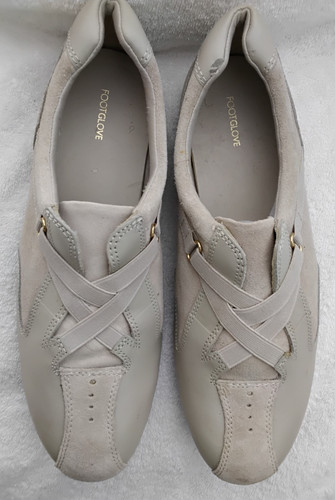 Bnwt womens footglove - bnwt,