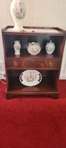 Mahogany sideboard table - sideboard, with