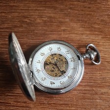 Metal half hunter skeleton