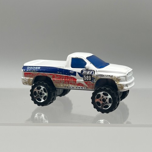Matchbox dodge ram srt - matchbox,