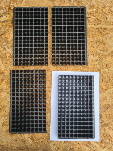 Rigid plastic 144 cell - 4,