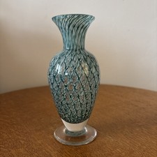 Lovely Lattice Lace Swirl Teign Valley Glass Vase Green White 15.5cm Tall