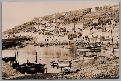 Mousehole fishing village - mousehole,