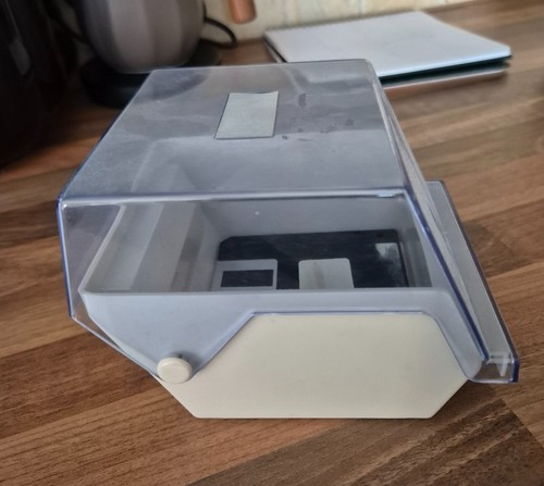 Floppy disk storage box - 3.5,