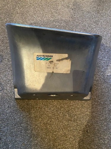 Triumph tr7 headlamp pod h - tr7, r/h