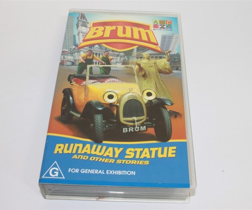 Brum runaway statue - statue, and