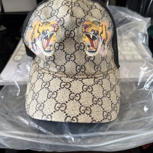 Gucci tiger print - print, supreme