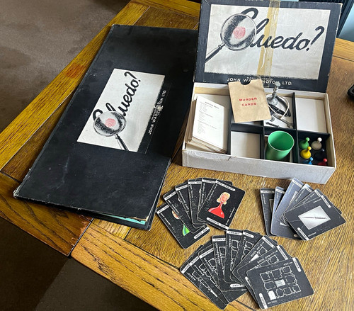 Vintage 1950s cluedo game - 1950s,