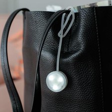 Kikkerland Silicone Purse