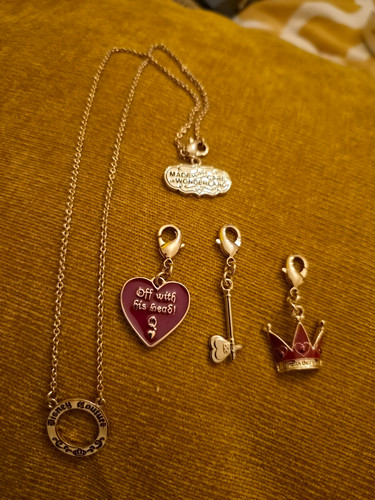 Disney couture alice - disney,