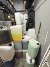 25 Litre Stackable Jerry Container For Water Or Liquid Used