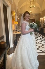 Ava Rose Hamilton Italian Wedding Dress With Veil Size 12