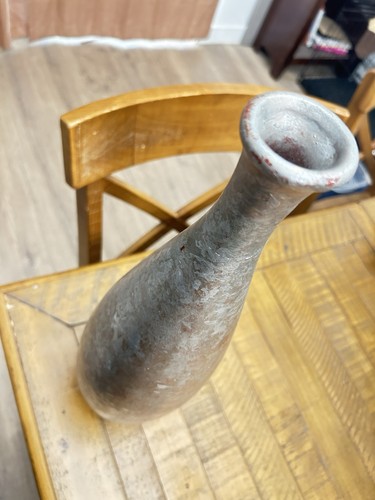 Large hand thrown studio - hand,