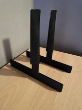 Samsung UE50AU8000K Legs Right