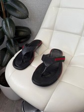 Gucci Black Leather Flip Flops