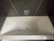 Villeroy and Boch Subway Acrylic Bath 1700x750