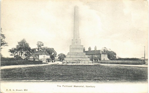 Newbury the falkland memorial - newbury.,