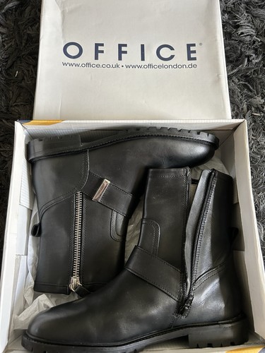 Office london black - london,