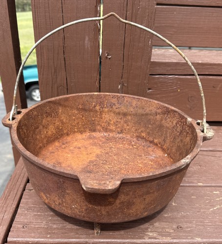 Vintage unknown cauldron cast - vintage,
